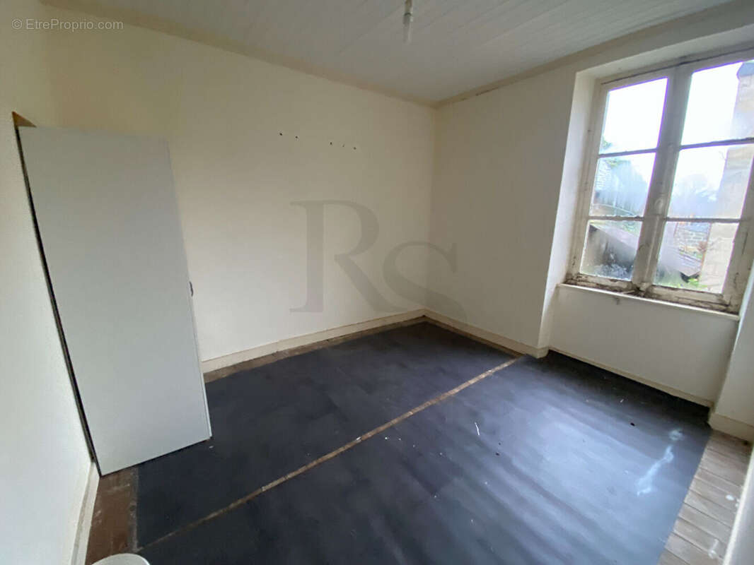 Maison à NOTRE-DAME-DU-TOUCHET