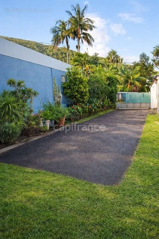 Maison à vendre 4 pièces SAINT JOSEPH (974) - photo 8