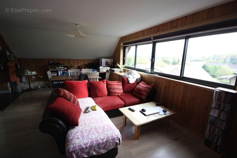 Maison en pierres à vendre 7 pièces de 168 m² à MARIGNIEU (01) plus sous-sol - photo 10