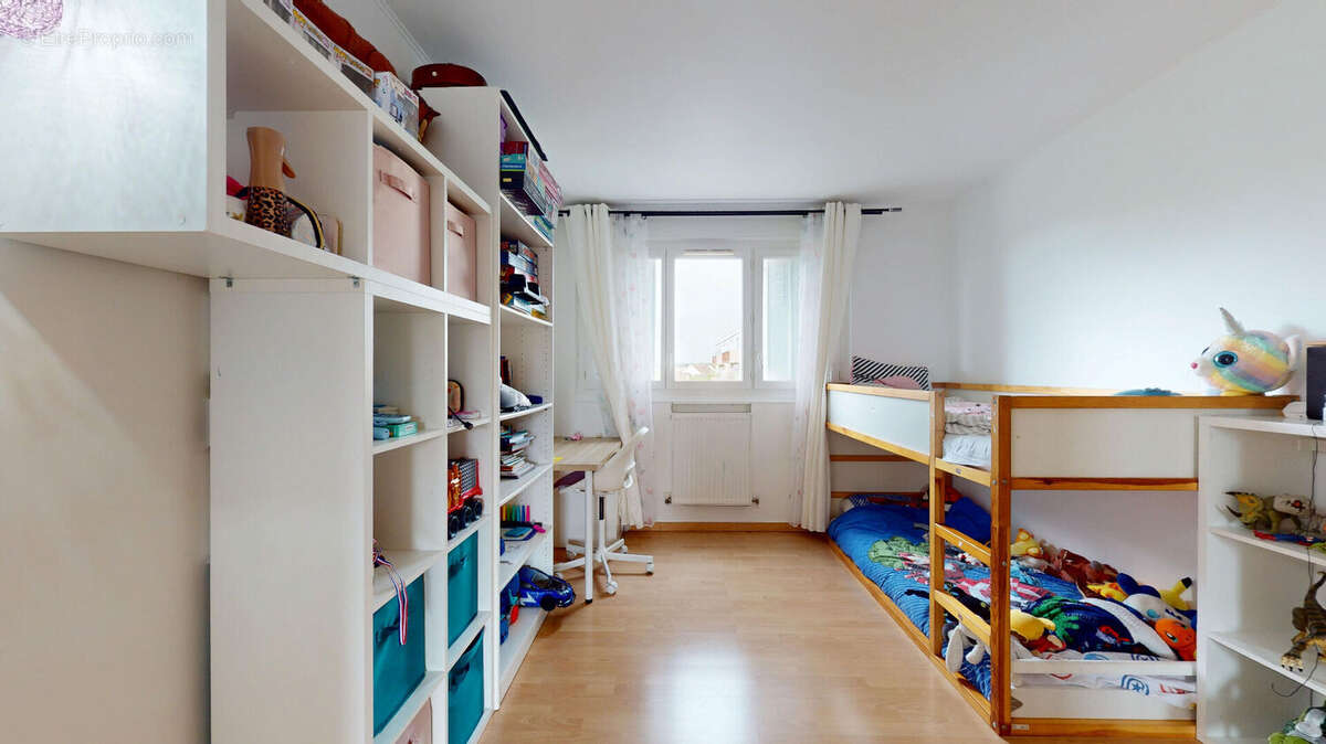 Appartement à BOIS-D'ARCY