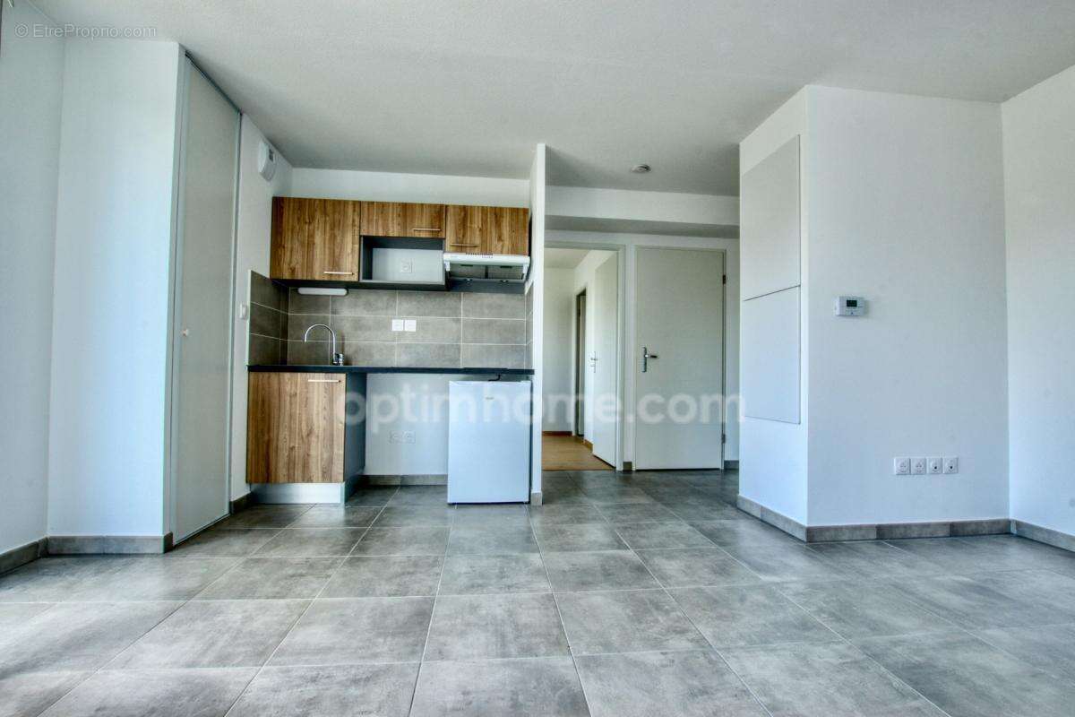 Appartement T2 en R+1 sur EAUNES (31600) - photo 5
