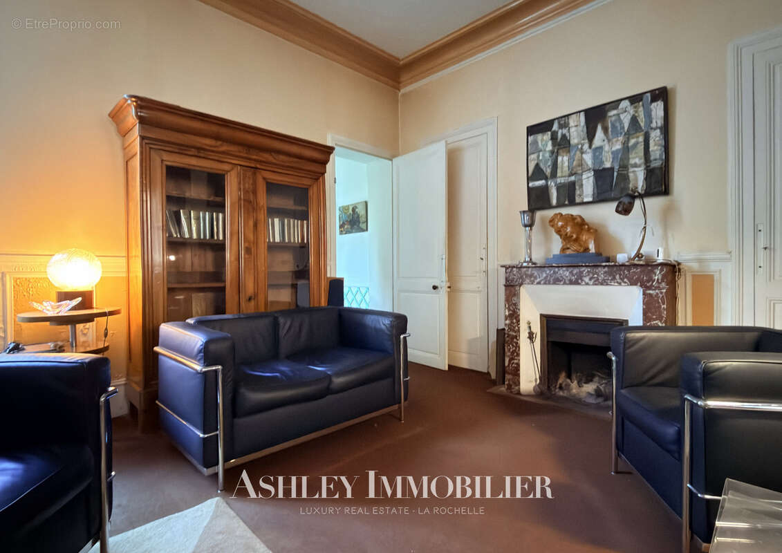 À vendre - maison de caractère à rafraichir - la rochelle - la genette - photo 5