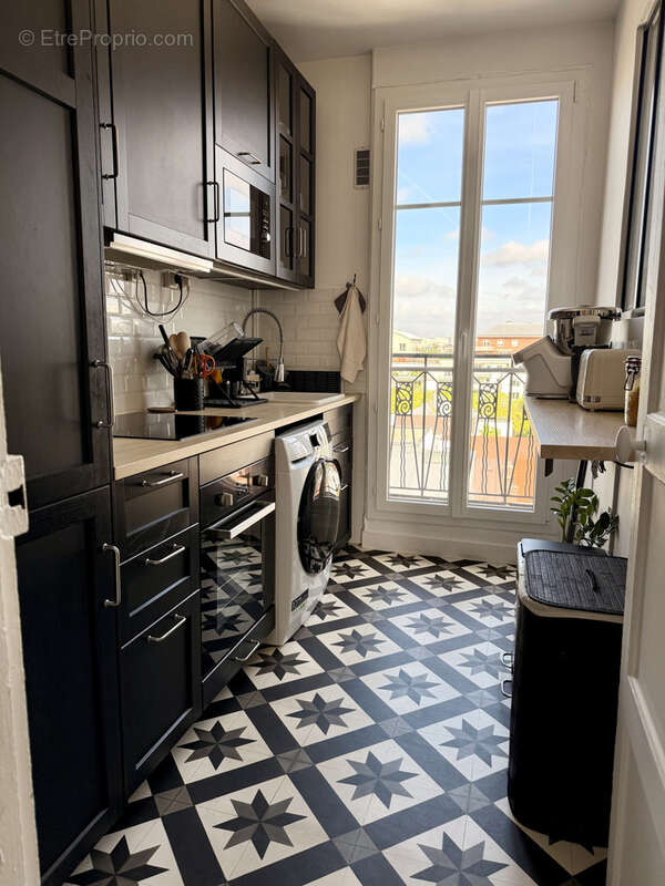 Appartement à ASNIERES-SUR-SEINE