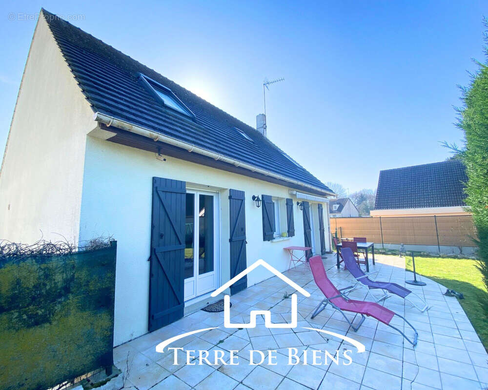 Maison à VIC-SUR-AISNE