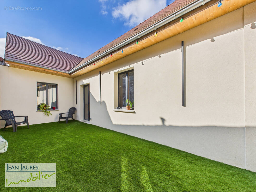 Maison à ERVY-LE-CHATEL