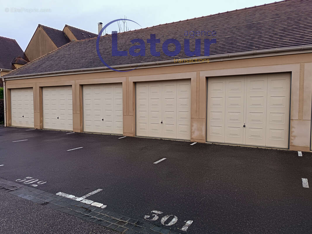 Appartement à HOUDAN