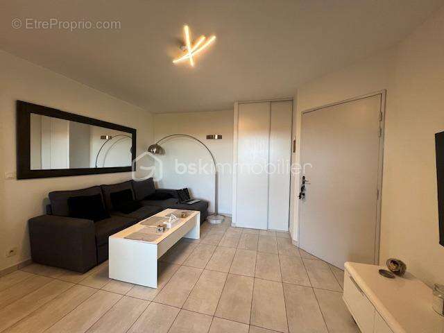 Appartement à MANDELIEU-LA-NAPOULE