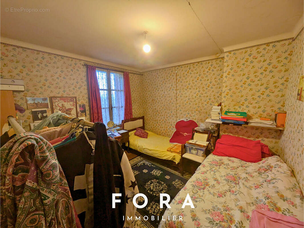 Maison à CONDE-SUR-NOIREAU