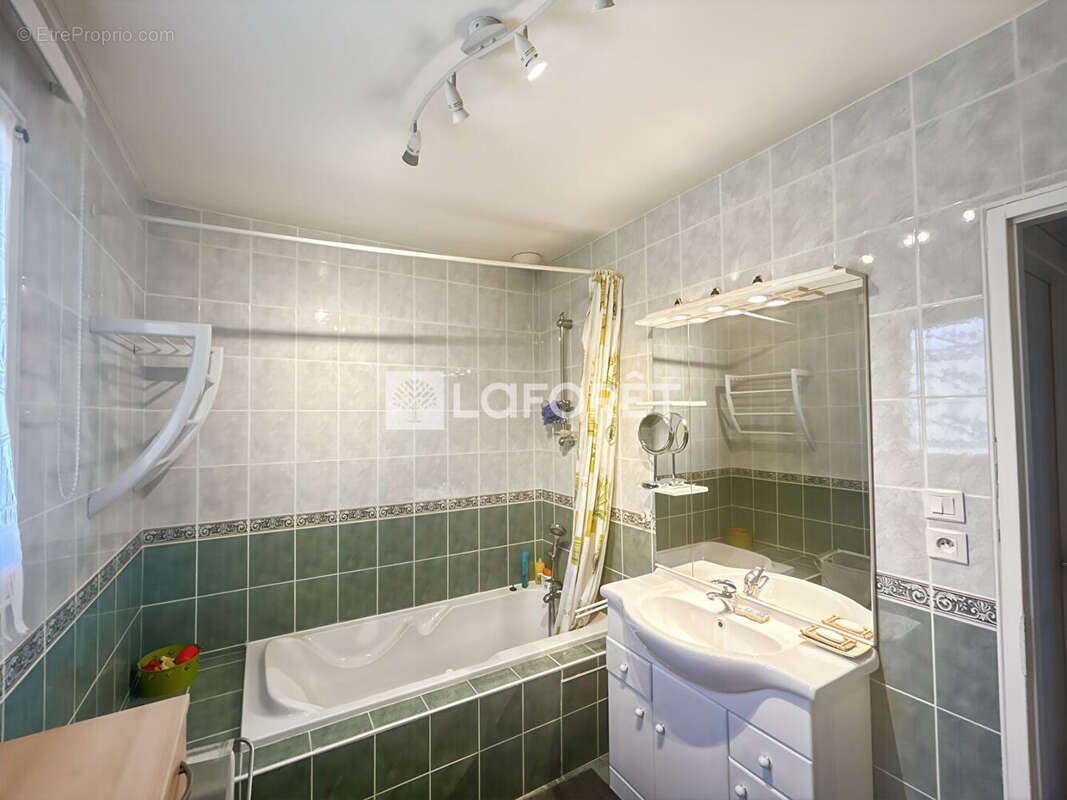 Maison récente 5 pièces à vendre à Les Barthes - Réf 6992 - photo 8