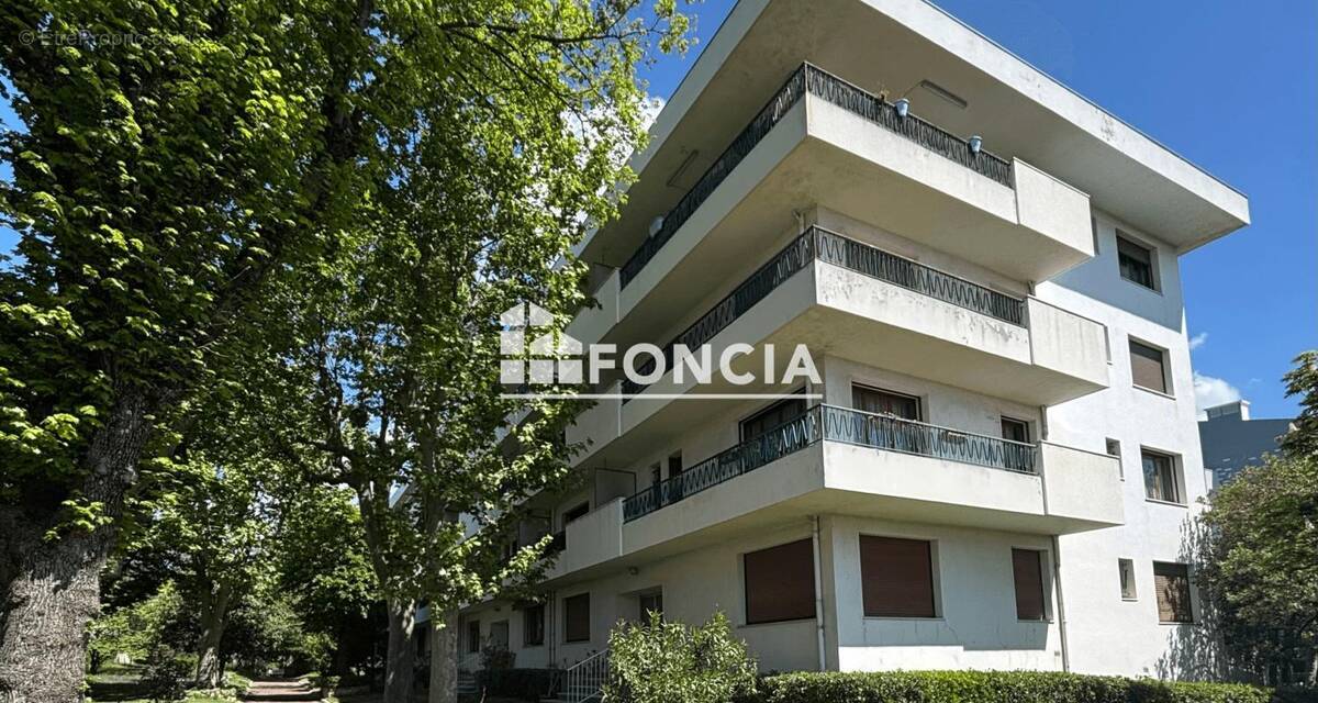 Appartement à MARSEILLE-12E
