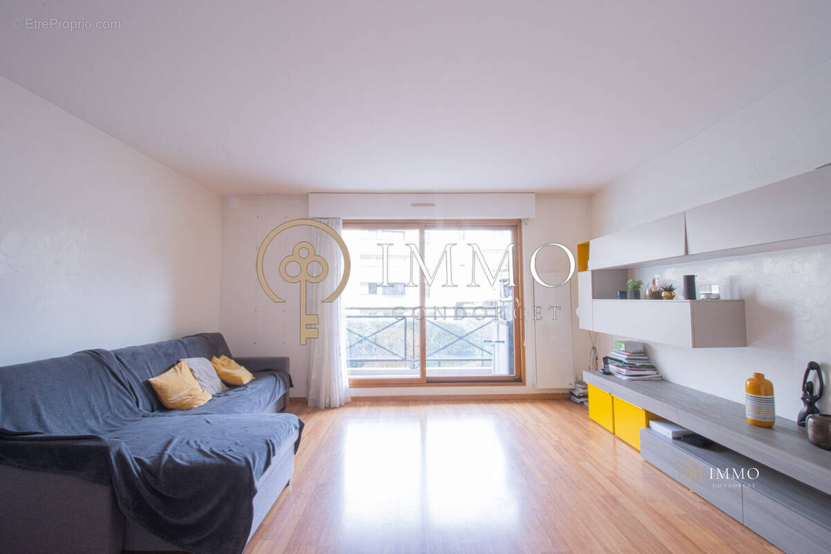 Appartement à BOURG-LA-REINE