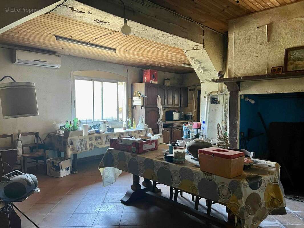 Maison à LAUJUZAN
