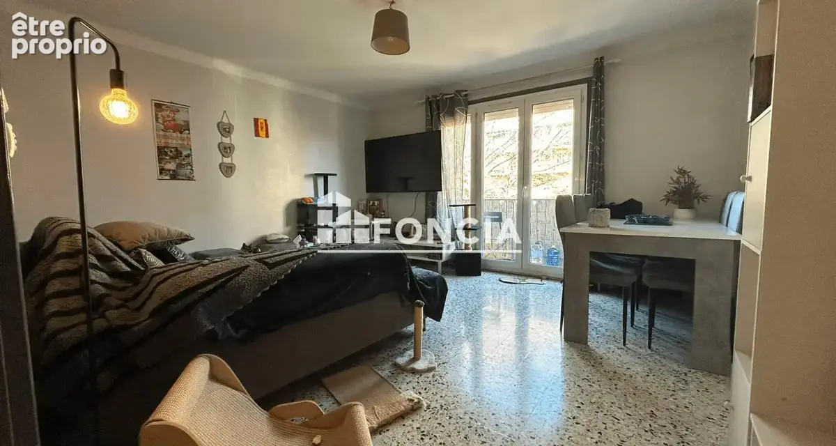 Charmant appartement t3 + balcon + loggia + place de parking - photo 1