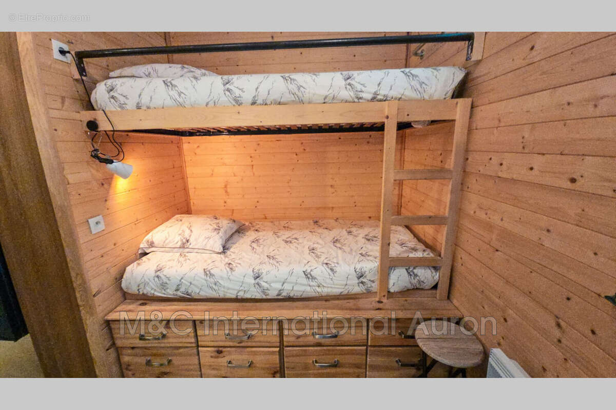 Appartement à SAINT-ETIENNE-DE-TINEE