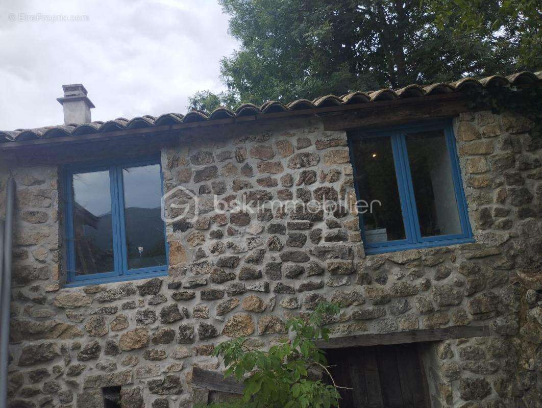 Maison de caractère avec vue exeptionnelle - Saint-Pierre-de-Colombier (Ardèche) - photo 15