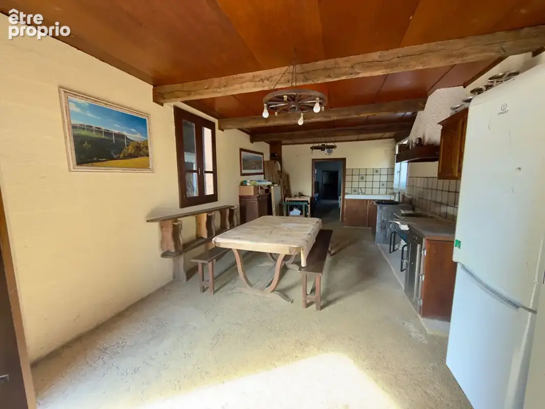 Hangar /atelier fermé de 232 m² - grandes ouvertures  - terrain de 387 m² - rullac saint cirq - photo 9