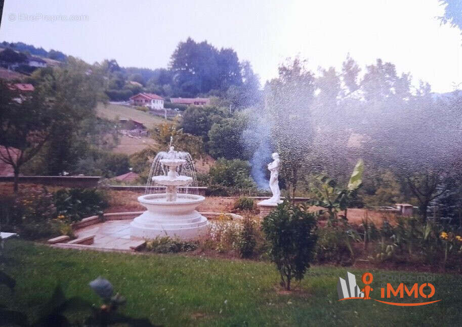 Maison à LAMURE-SUR-AZERGUES