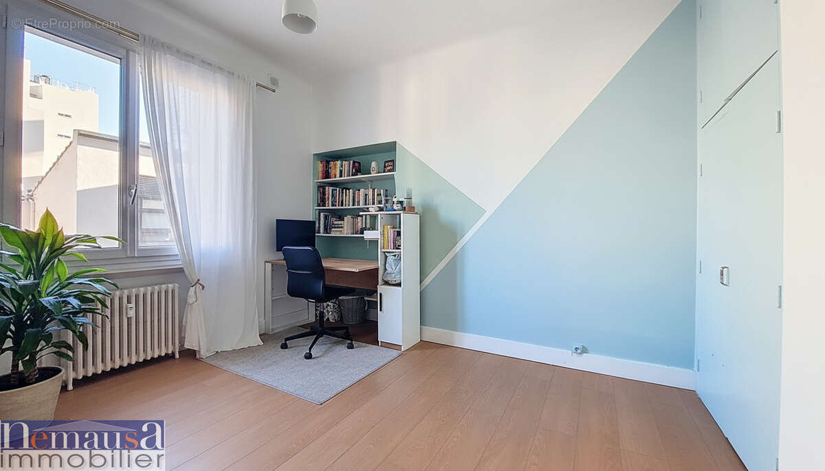 Appartement à NIMES
