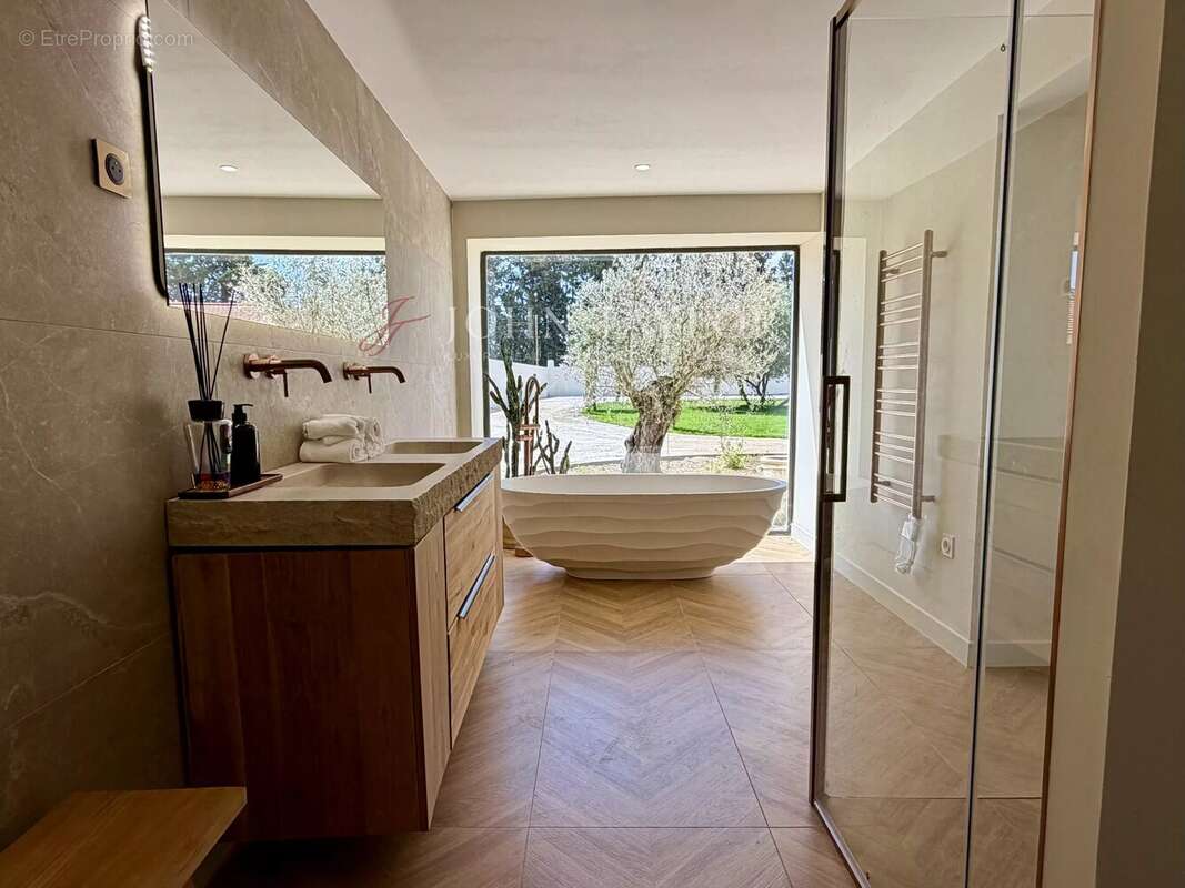 Pernes-les-Fontaine - Coeur de la Provence - photo 6
