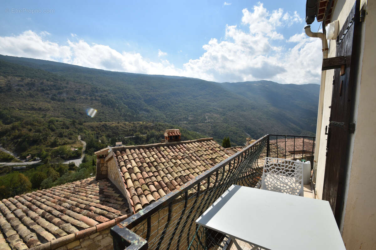 Appartement à LES FERRES