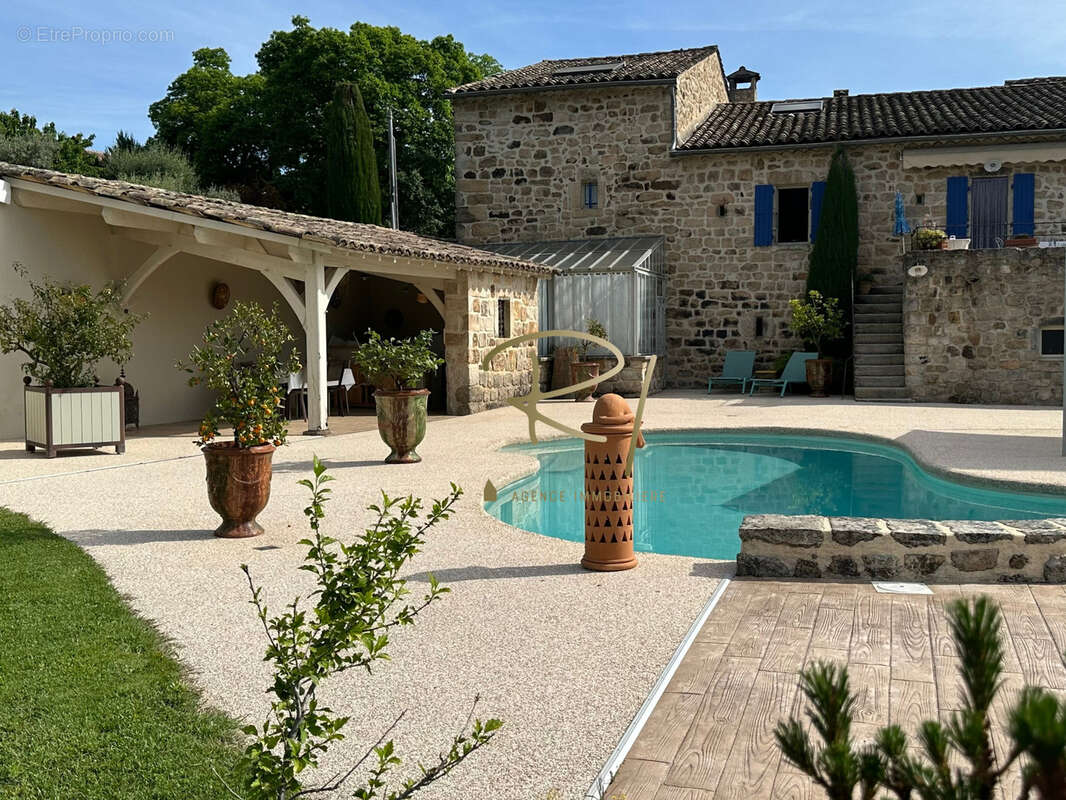 Maison à ROSIERES