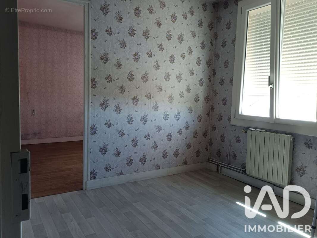 Maison 140 m² à Mialet  - photo 7