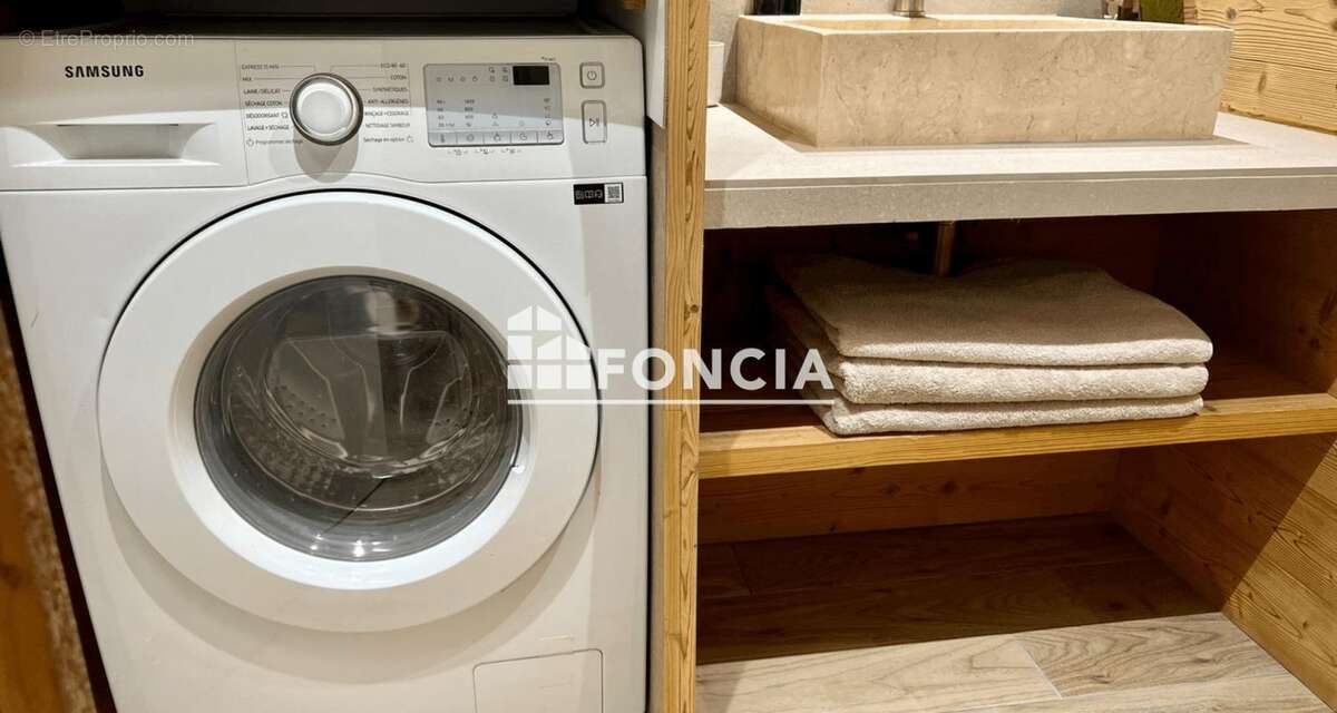 Appartement à LES ALLUES