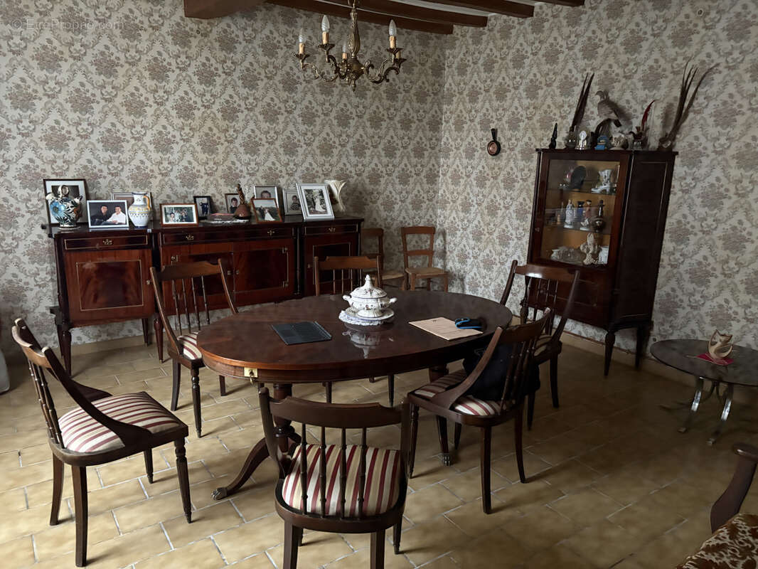 Maison à BIEUJAC
