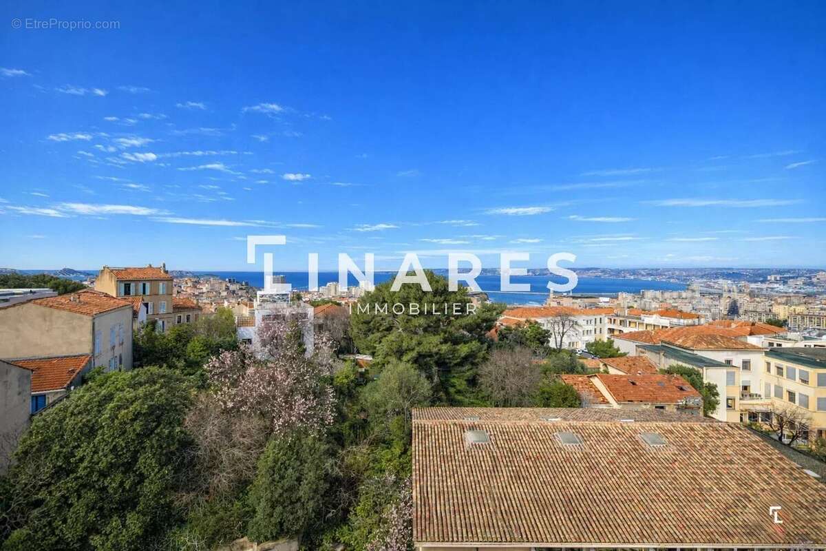 Appartement à MARSEILLE-6E