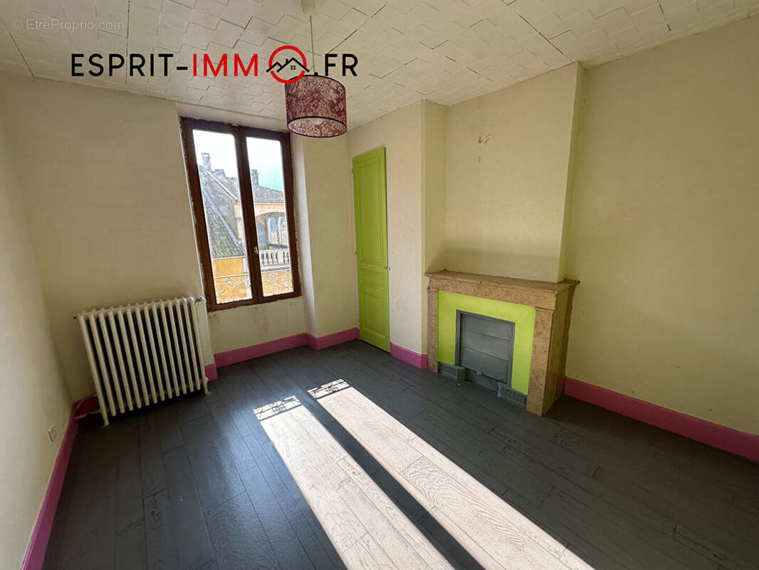 Appartement à SEYSSEL