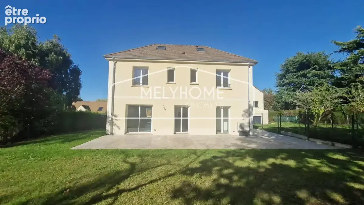Maison à MAUREPAS