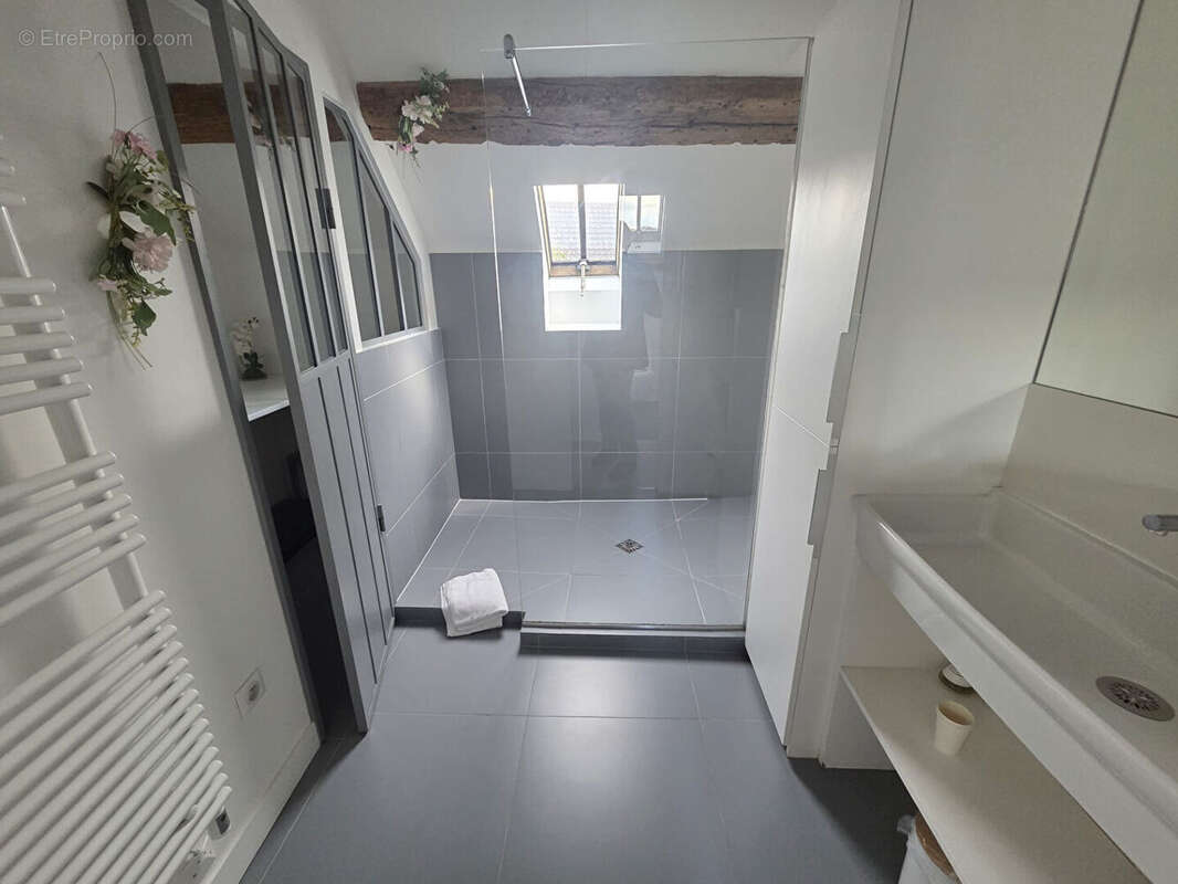 Maison à COUILLY-PONT-AUX-DAMES