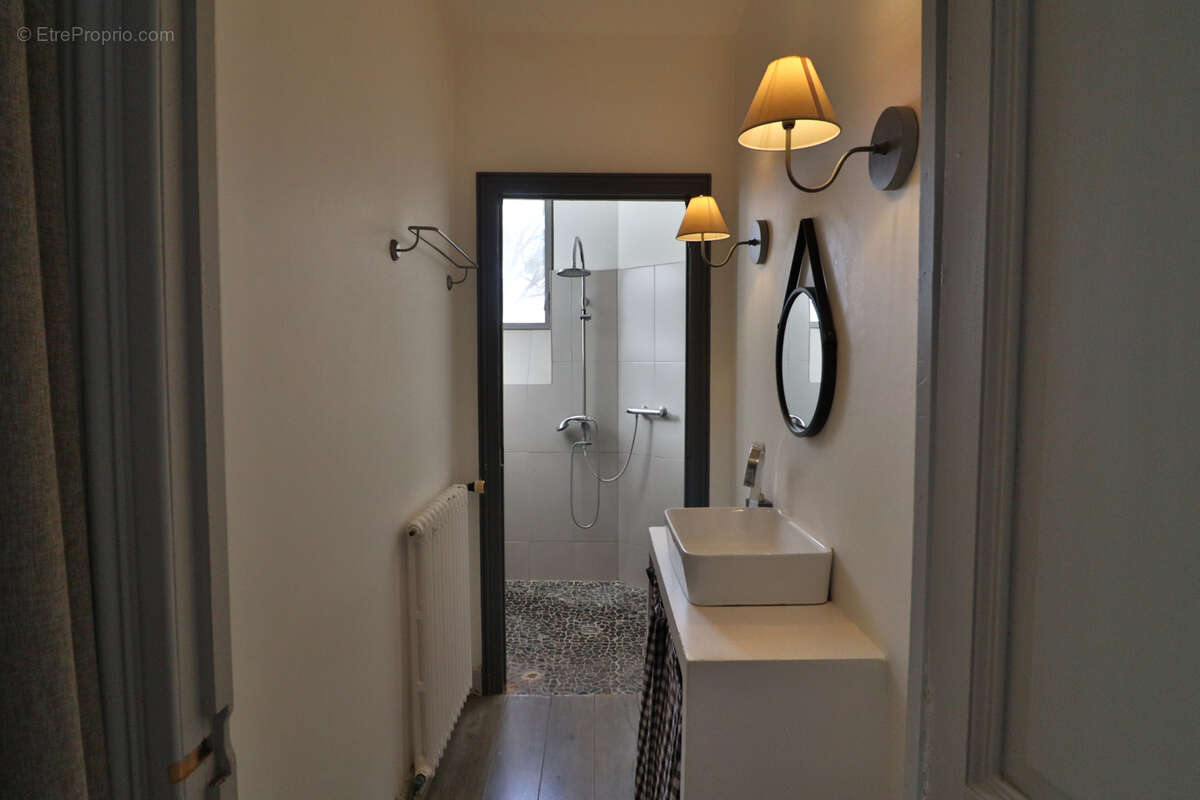 Maison à AIGUES-VIVES