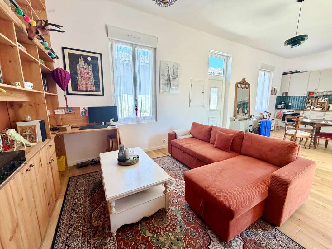 Appartement à BORDEAUX