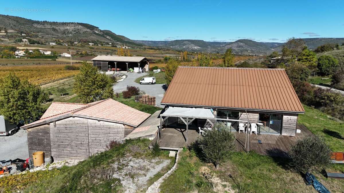 Maison à ALBA-LA-ROMAINE