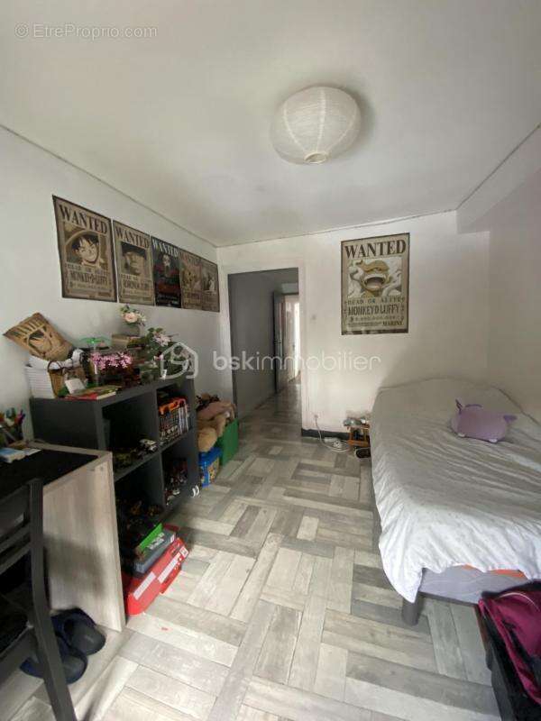 Maison à CHATEAUNEUF-EN-THYMERAIS