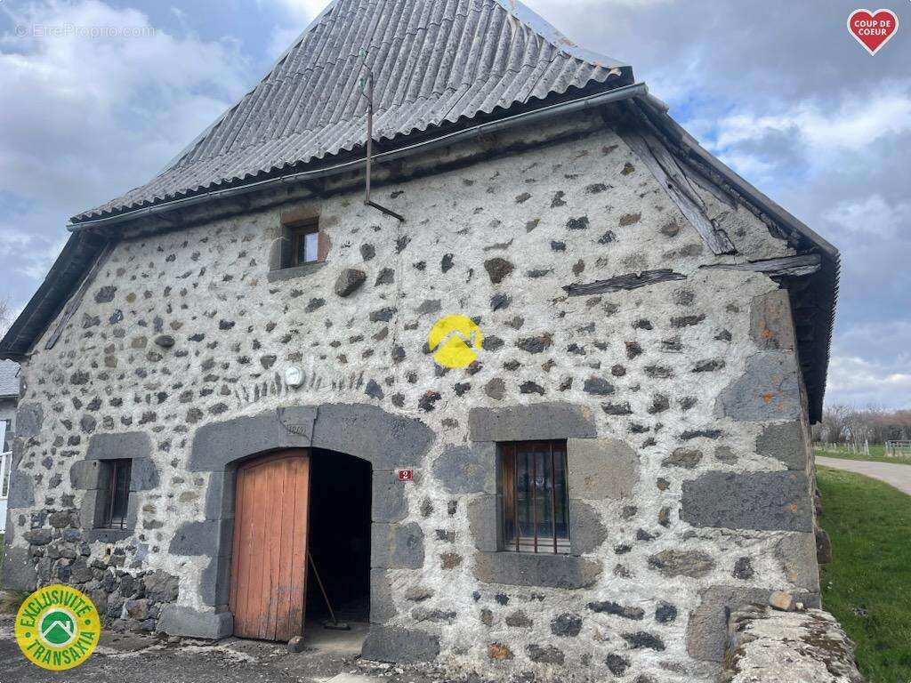 Maison à THERONDELS