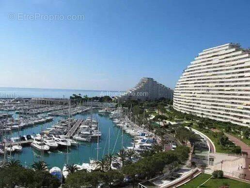 Appartement à VILLENEUVE-LOUBET