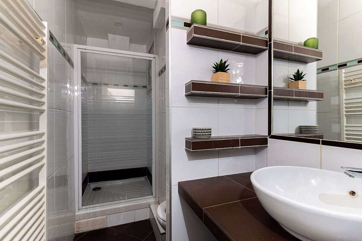 Appartement à PARIS-12E