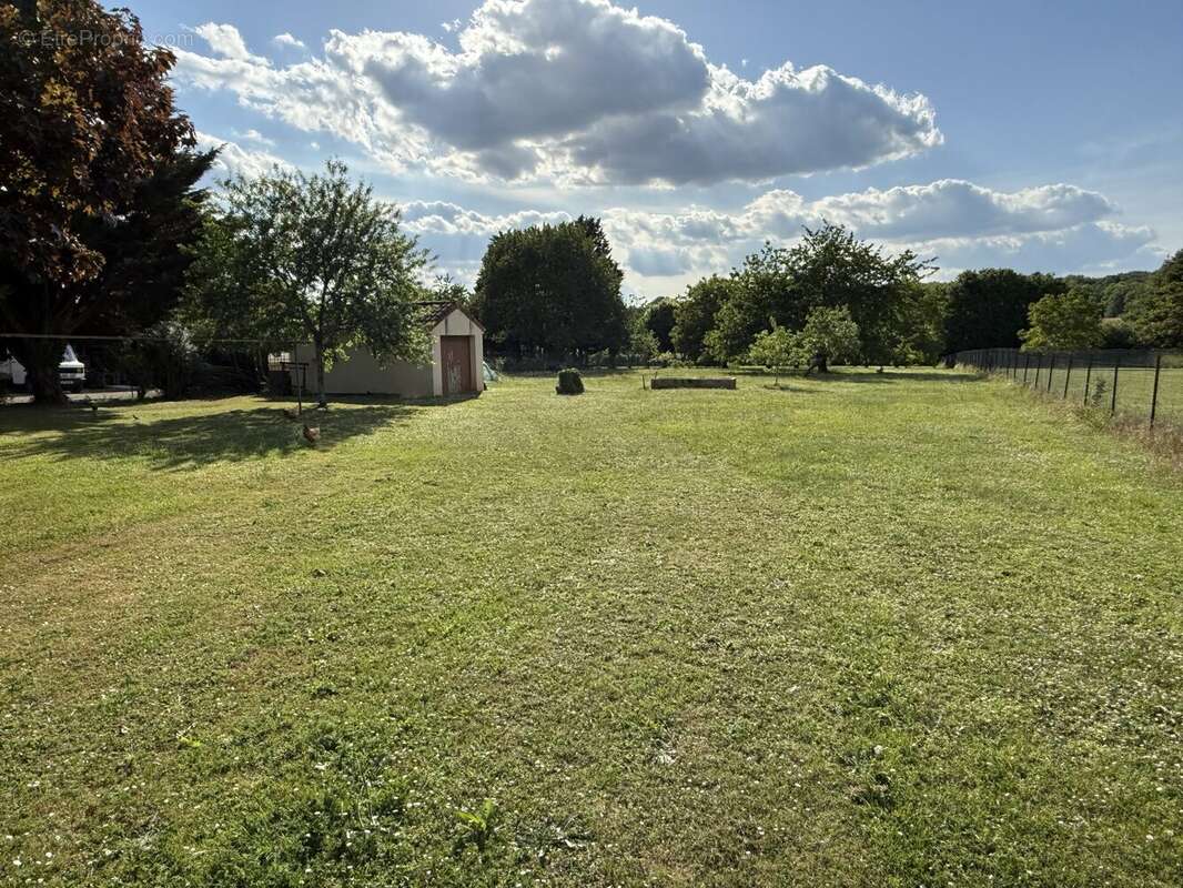 Maison à TAPONNAT-FLEURIGNAC
