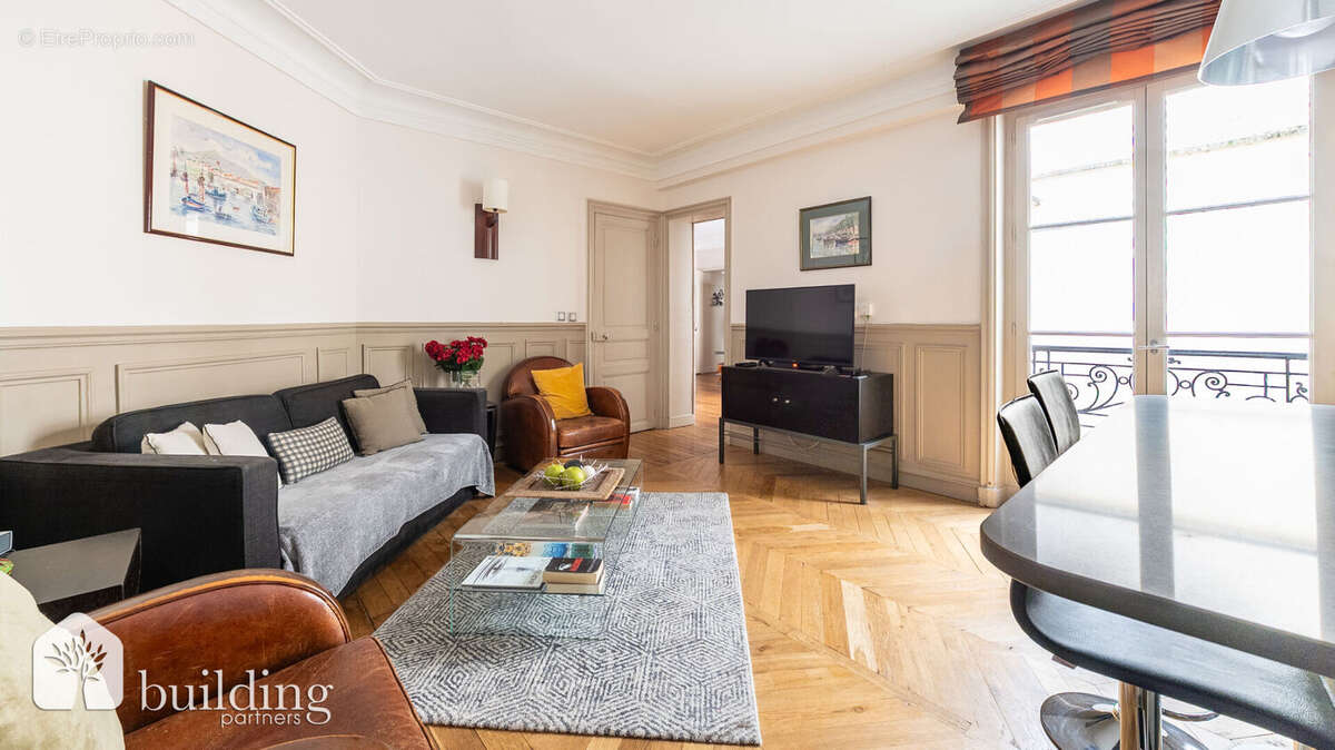 Ternes-Maillot Paris 17ème - Appartement 3 pièces 62 m² - photo 2