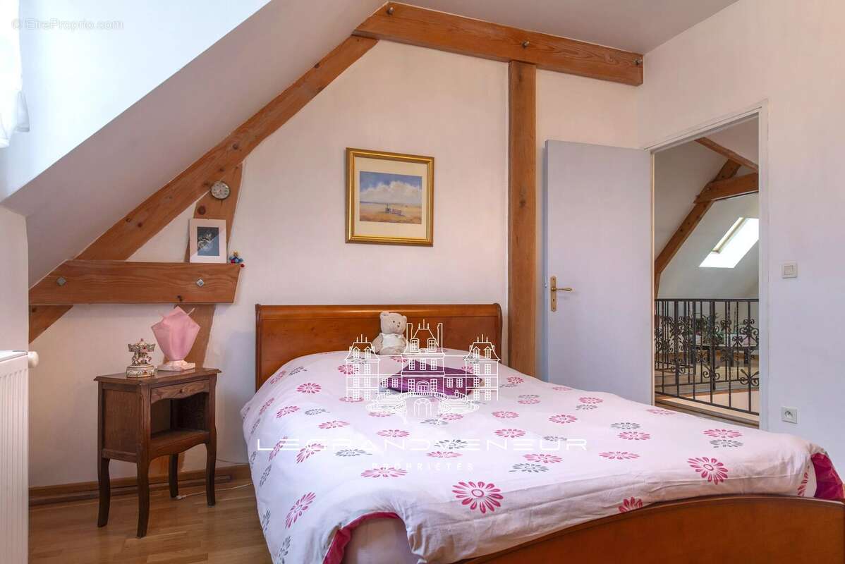 Maison à MILLY-LA-FORET