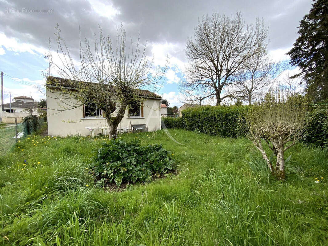 Maison Jonzac 3 pièce(s) 62 m2 - photo 2