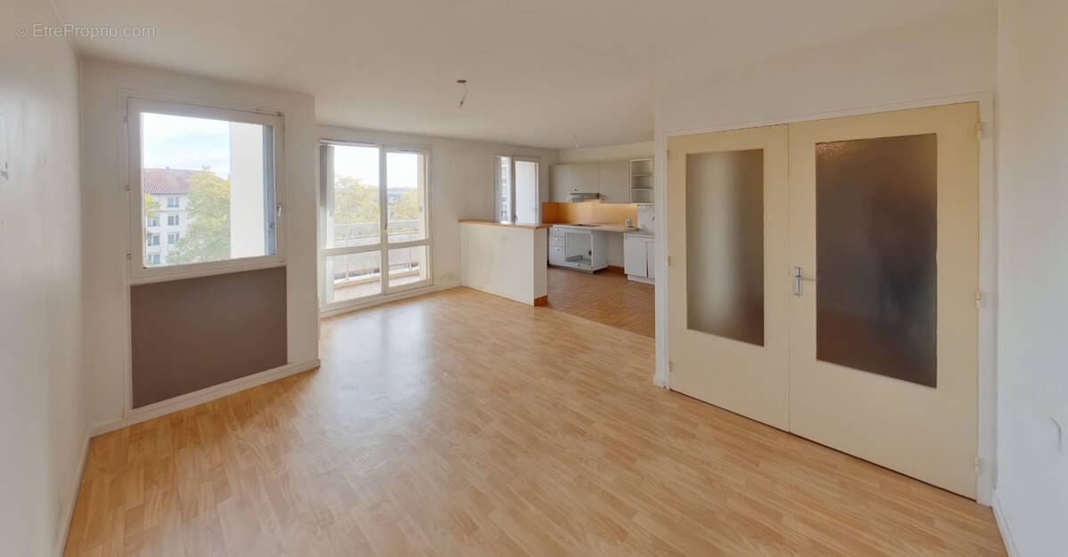 Appartement à LYON-7E