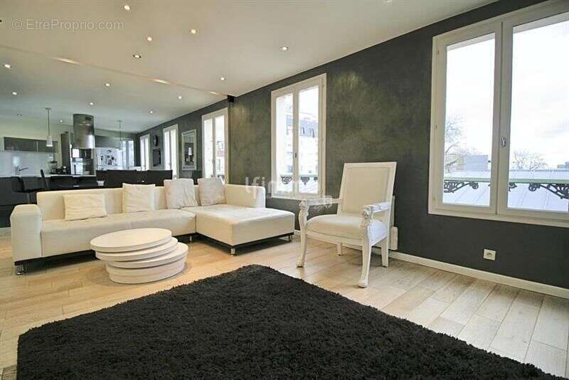 Appartement à NOGENT-SUR-MARNE