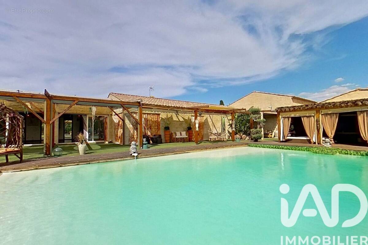 Photo 1 - Maison à SOLLIES-VILLE