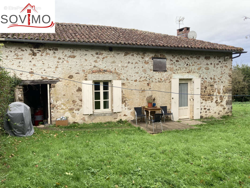 Appartement à SAINT-MAURICE-DES-LIONS