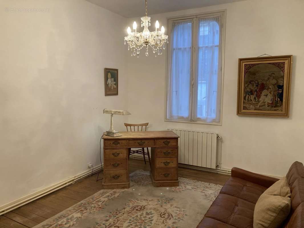 Maison à CHATEAUNEUF-SUR-CHARENTE