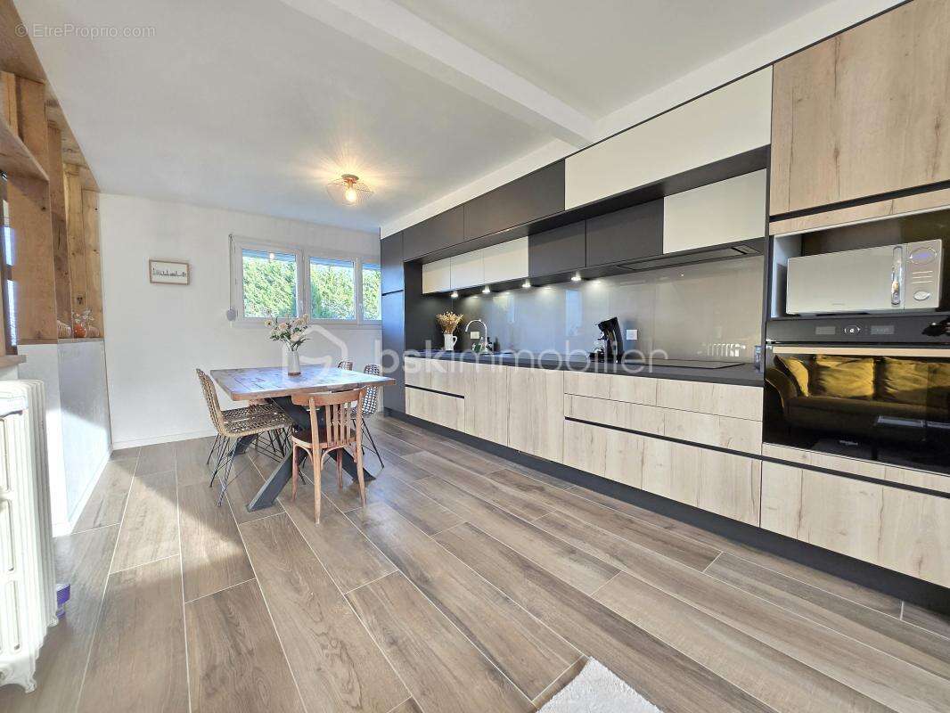 Maison à PLOUER-SUR-RANCE