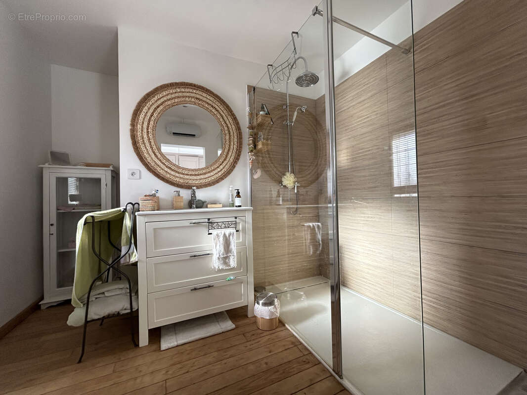 Maison à LA BOUILLADISSE